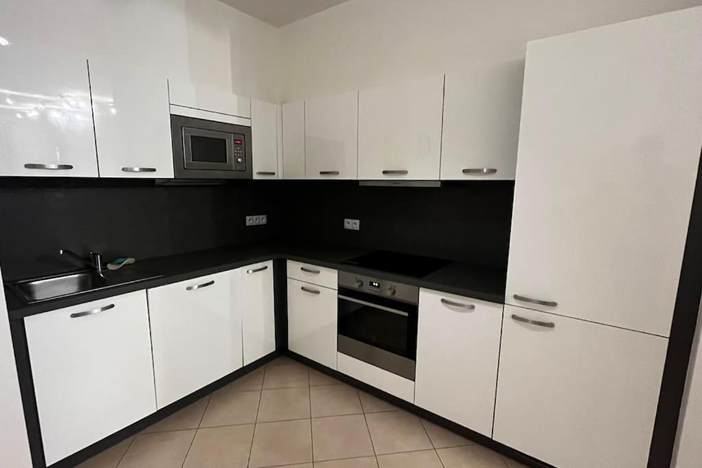 Residence Garden Tower - Zimni Zahrada Πράγα Εξωτερικό φωτογραφία